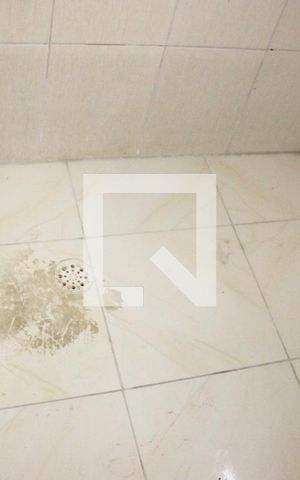Casa para alugar com 40m², 1 quarto e sem vagaBanheiro