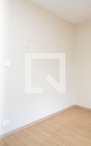 Casa à venda com 142m², 3 quartos e 2 vagas Casa à venda com 142m², 3 quartos e 2 vagasQuarto 3, vista corredor