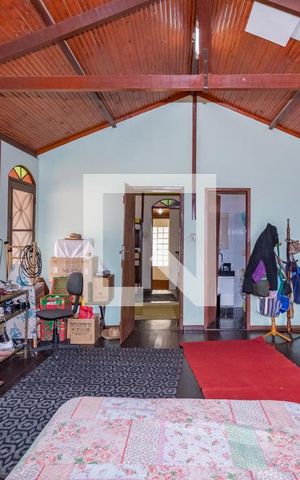 Casa à venda com 406m², 3 quartos e 3 vagas Casa à venda com 406m², 3 quartos e 3 vagasSuíte