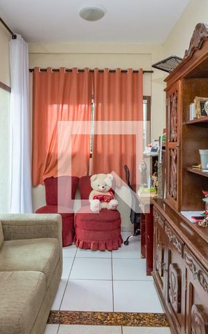 Casa à venda com 406m², 3 quartos e 3 vagas Casa à venda com 406m², 3 quartos e 3 vagasSala 1