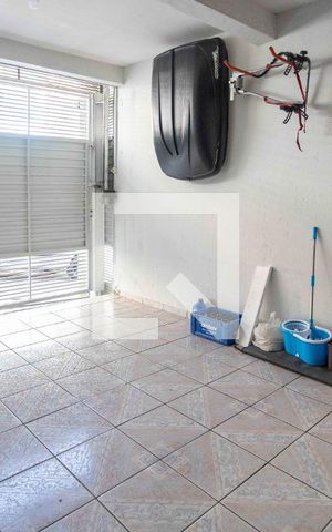 Casa à venda com 120m², 3 quartos e 1 vagaGaragem