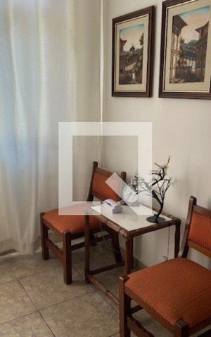 Casa à venda com 200m², 6 quartos e 4 vagas