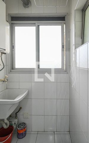 Apartamento à venda com 62m², 3 quartos e 2 vagas Apartamento à venda com 62m², 3 quartos e 2 vagasArea de Serviço