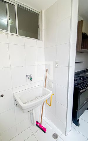 Apartamento à venda com 64m², 3 quartos e 1 vaga Apartamento à venda com 64m², 3 quartos e 1 vagaÁrea de Serviço
