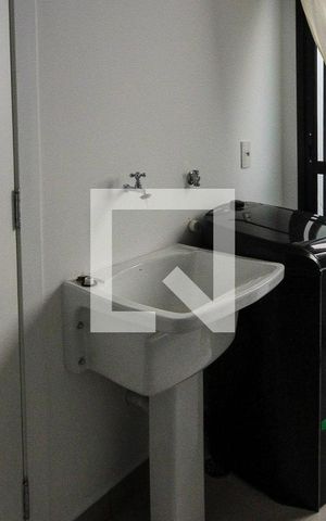Apartamento para alugar com 28m², 1 quarto e sem vaga Apartamento para alugar com 28m², 1 quarto e sem vagaÁrea de Serviço