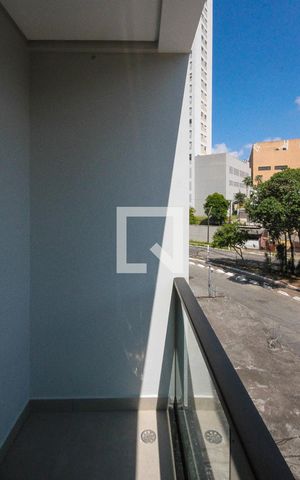 Apartamento para alugar com 28m², 1 quarto e sem vaga Apartamento para alugar com 28m², 1 quarto e sem vagaVaranda