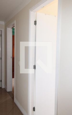 Apartamento à venda com 90m², 3 quartos e 1 vagacorredor