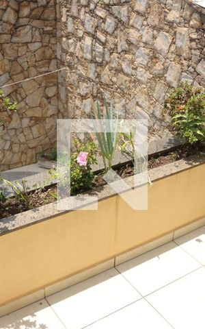 Casa à venda com 400m², 4 quartos e 4 vagasSacada