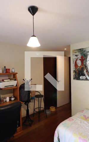 Casa de condomínio à venda com 175m², 4 quartos e 1 vagaQuarto 1