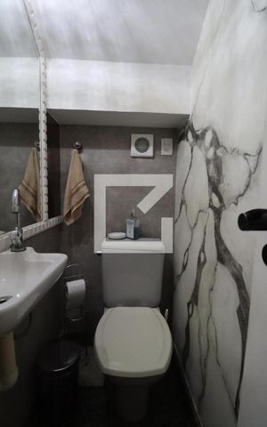Casa de condomínio à venda com 175m², 4 quartos e 1 vagaBanheiro 1