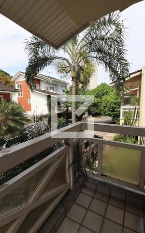 Casa de condomínio à venda com 175m², 4 quartos e 1 vagaVaranda do Quarto 1