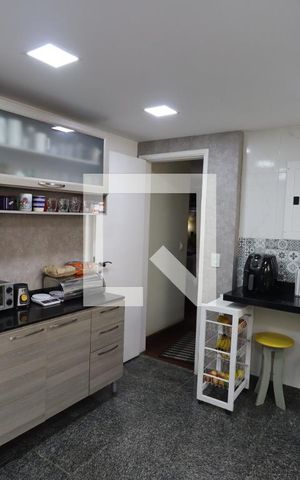 Casa de condomínio à venda com 175m², 4 quartos e 1 vagaCozinha