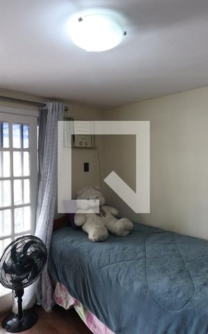 Casa de condomínio à venda com 175m², 4 quartos e 1 vagaQuarto 2