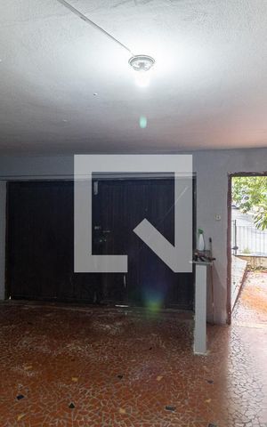 Casa para alugar com 320m², 3 quartos e 3 vagas Casa para alugar com 320m², 3 quartos e 3 vagasGaragem Coberta