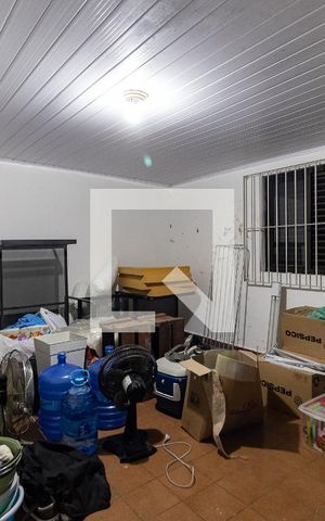 Casa para alugar com 320m², 3 quartos e 3 vagas Casa para alugar com 320m², 3 quartos e 3 vagasDispensa
