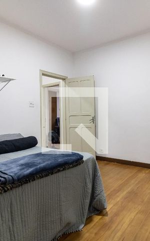 Casa para alugar com 320m², 3 quartos e 3 vagas Casa para alugar com 320m², 3 quartos e 3 vagasQuarto 2
