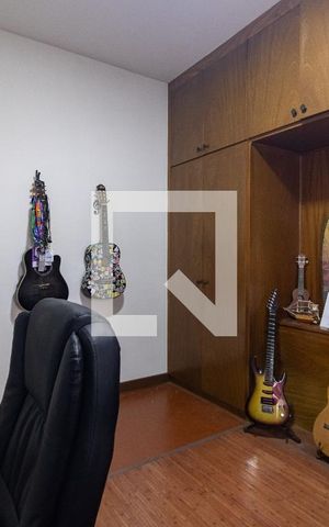 Casa para alugar com 320m², 3 quartos e 3 vagas Casa para alugar com 320m², 3 quartos e 3 vagasQuarto 1