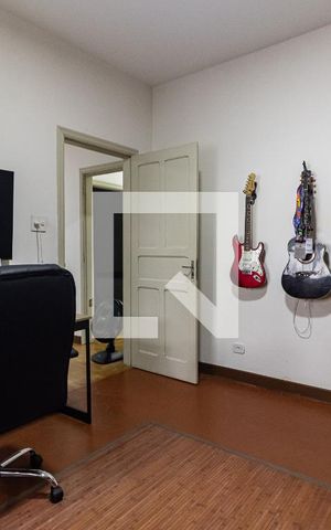Casa para alugar com 320m², 3 quartos e 3 vagas Casa para alugar com 320m², 3 quartos e 3 vagasQuarto 1