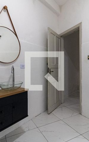 Casa para alugar com 320m², 3 quartos e 3 vagas Casa para alugar com 320m², 3 quartos e 3 vagasBanheiro
