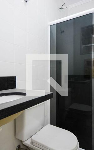 Casa à venda com 210m², 5 quartos e 2 vagas Casa à venda com 210m², 5 quartos e 2 vagasBanheiro - Edícula