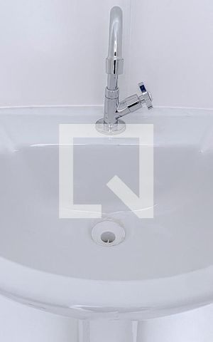 Apartamento para alugar com 35m², 2 quartos e sem vagaBanheiro