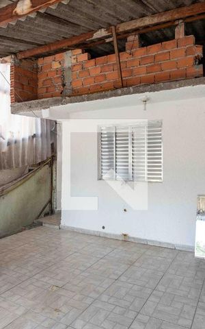 Casa para alugar com 54m², 1 quarto e sem vagaVaranda