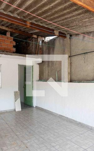 Casa para alugar com 54m², 1 quarto e sem vagaVaranda