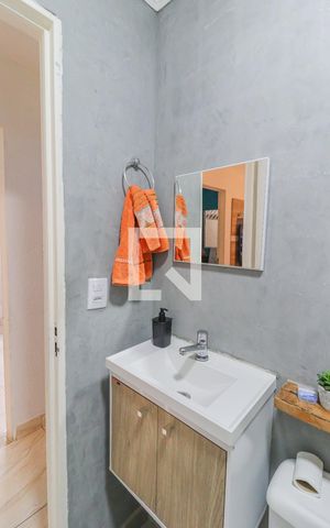Casa à venda com 230m², 3 quartos e 3 vagasBanheiro
