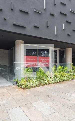 Apartamento para alugar com 55m², 2 quartos e sem vagaFachada