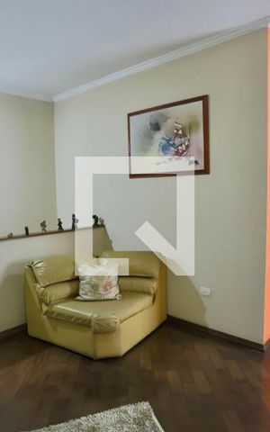 Casa à venda com 300m², 6 quartos e 2 vagas Casa à venda com 300m², 6 quartos e 2 vagasSala 2