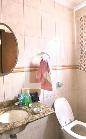 Casa à venda com 300m², 6 quartos e 2 vagas Casa à venda com 300m², 6 quartos e 2 vagasBanheiro do Quarto 1