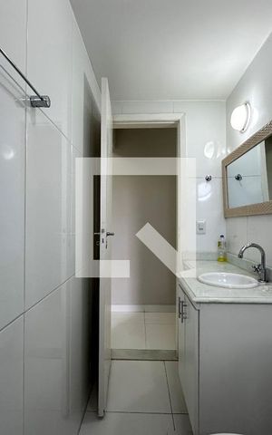 Apartamento à venda com 52m², 2 quartos e 1 vagaBanheiro Social