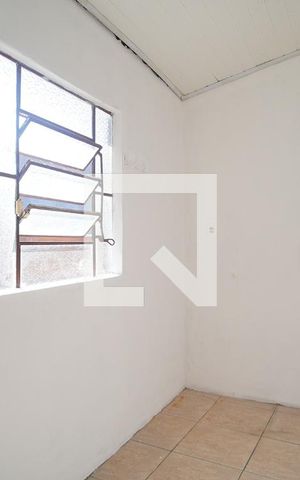 Casa para alugar com 120m², 3 quartos e 2 vagas Casa para alugar com 120m², 3 quartos e 2 vagasÁrea de Serviço
