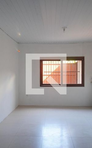 Casa para alugar com 120m², 3 quartos e 2 vagas Casa para alugar com 120m², 3 quartos e 2 vagasSala
