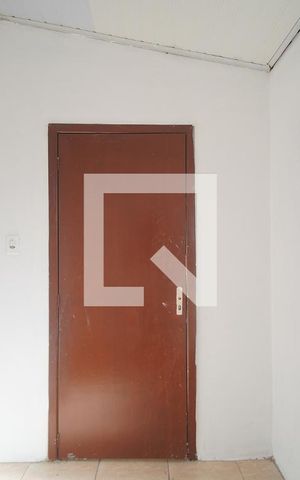 Casa para alugar com 120m², 3 quartos e 2 vagas Casa para alugar com 120m², 3 quartos e 2 vagasÁrea de Serviço