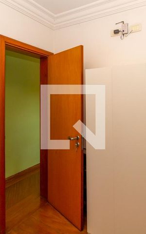 Casa à venda com 365m², 3 quartos e 2 vagas Casa à venda com 365m², 3 quartos e 2 vagasQuarto 2