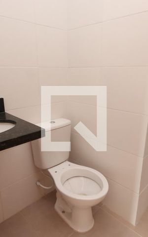 Apartamento à venda com 45m², 2 quartos e sem vagaBanheiro