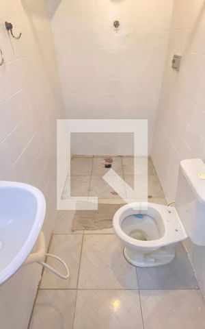 Casa para alugar com 60m², 2 quartos e sem vagaBanheiro