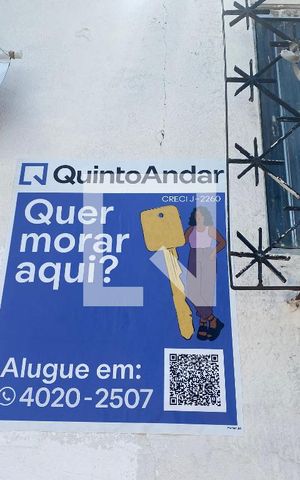 Casa para alugar com 60m², 2 quartos e sem vagaPlaquinha