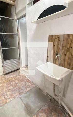 Casa para alugar com 60m², 2 quartos e sem vagaÁrea de Serviço