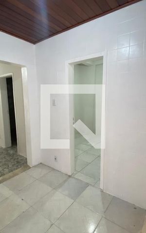 Casa para alugar com 60m², 2 quartos e sem vagaCozinha