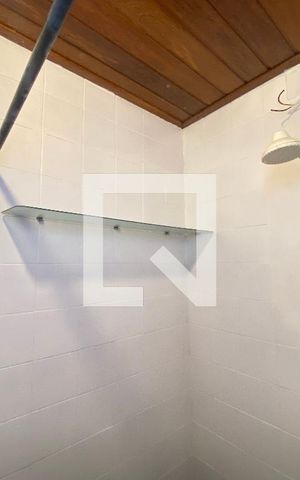 Casa para alugar com 60m², 2 quartos e sem vagaBanheiro