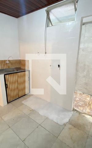Casa para alugar com 60m², 2 quartos e sem vagaCozinha