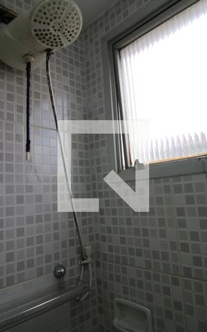 Apartamento para alugar com 55m², 2 quartos e 1 vagaBanheiro