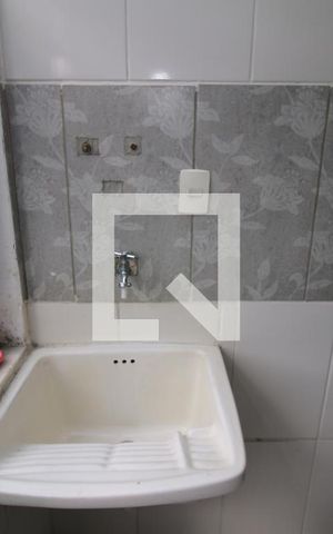 Apartamento para alugar com 55m², 2 quartos e 1 vagaÁrea de Serviço