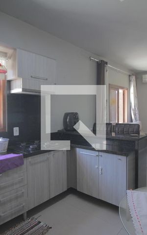Casa para alugar com 45m², 2 quartos e 2 vagasCozinha