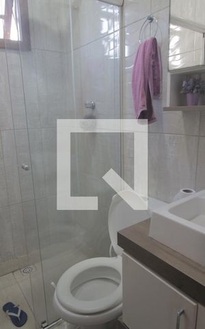 Casa para alugar com 45m², 2 quartos e 2 vagasBanheiro