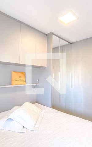 Apartamento à venda com 47m², 1 quarto e 1 vagaQuarto