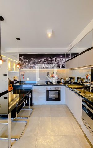 Apartamento à venda com 47m², 1 quarto e 1 vagaCozinha