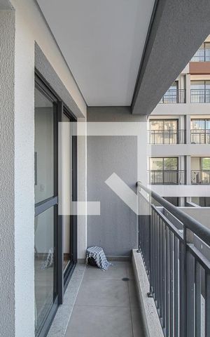 Apartamento à venda com 32m², 1 quarto e sem vaga Apartamento à venda com 32m², 1 quarto e sem vagaVaranda